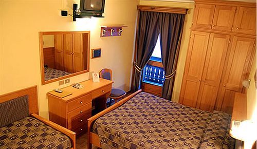 Hotel Baita Della Luna Ливиньо Экстерьер фото