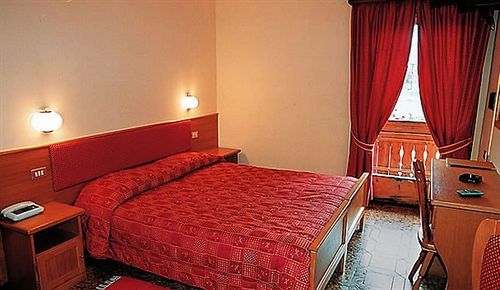 Hotel Baita Della Luna Ливиньо Экстерьер фото